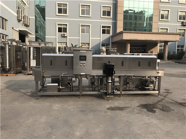 塑料筐清洗機客戶，塑料筐清洗機客戶案例，哪些客戶在用洗箱機，環(huán)速的洗箱機客戶